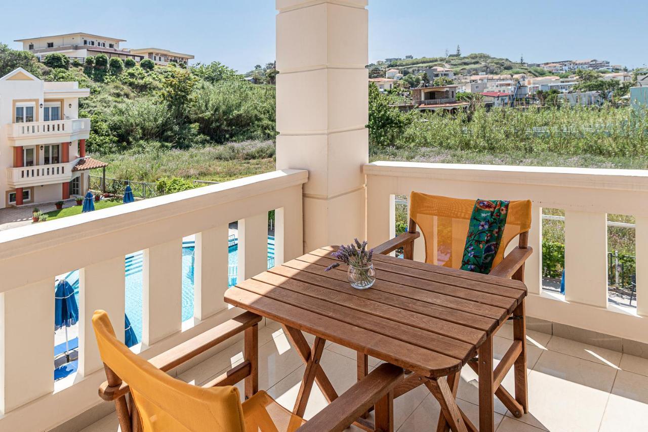 Artemis Apartments Stalós Pokoj fotografie