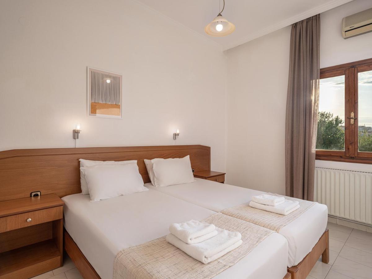 Artemis Apartments Stalós Pokoj fotografie