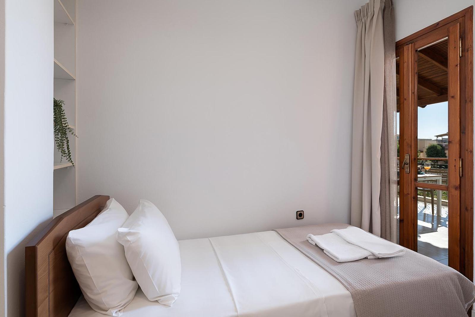 Artemis Apartments Stalós Pokoj fotografie